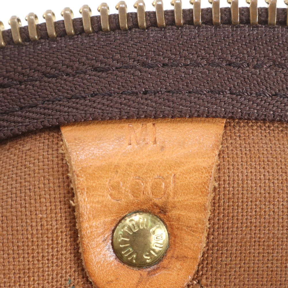 Louis Vuitton Monogram Keepall 55 Leather Boston Bag Tote Carry — view 9