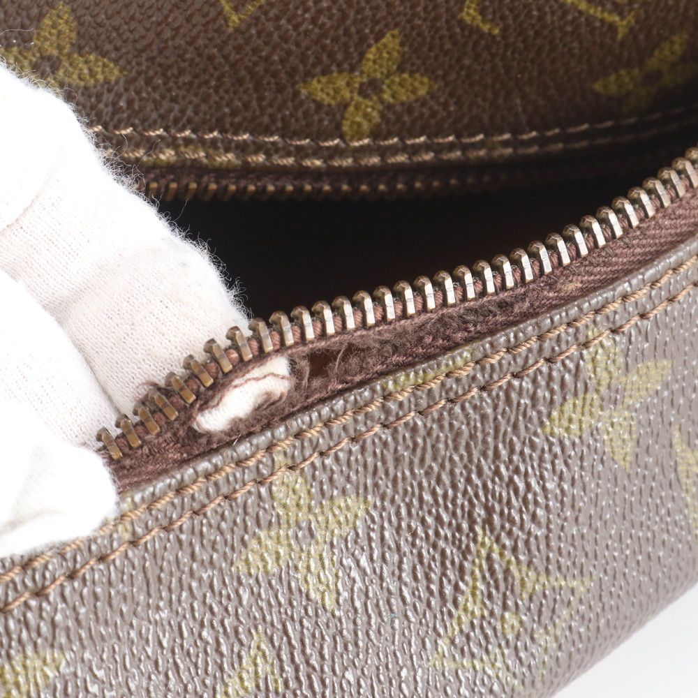 Louis Vuitton Monogram Grand Malso Leather Shoulder Bag Crossbody Messenger — view 9