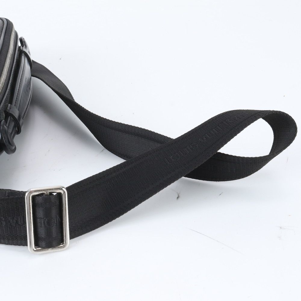 Louis Vuitton Damier Graphite Ambler Leather 2-Way Belt Bag Crossbody Waist — view 4