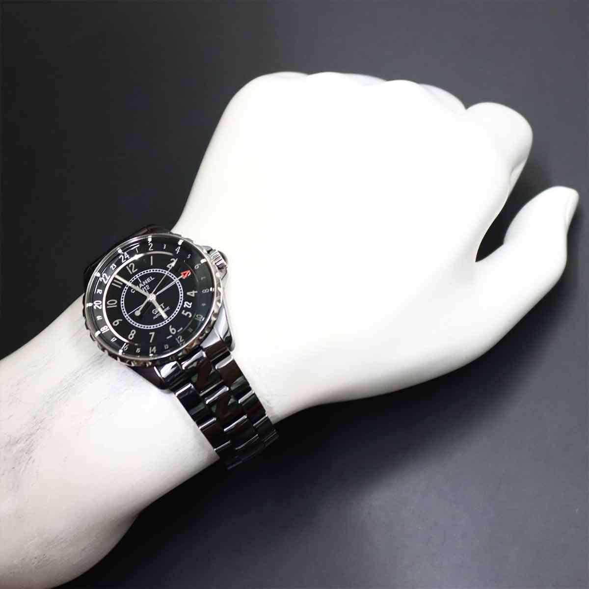 Chanel GMT 38 Watch Date Black Ceramic Automatic Winding — view 4
