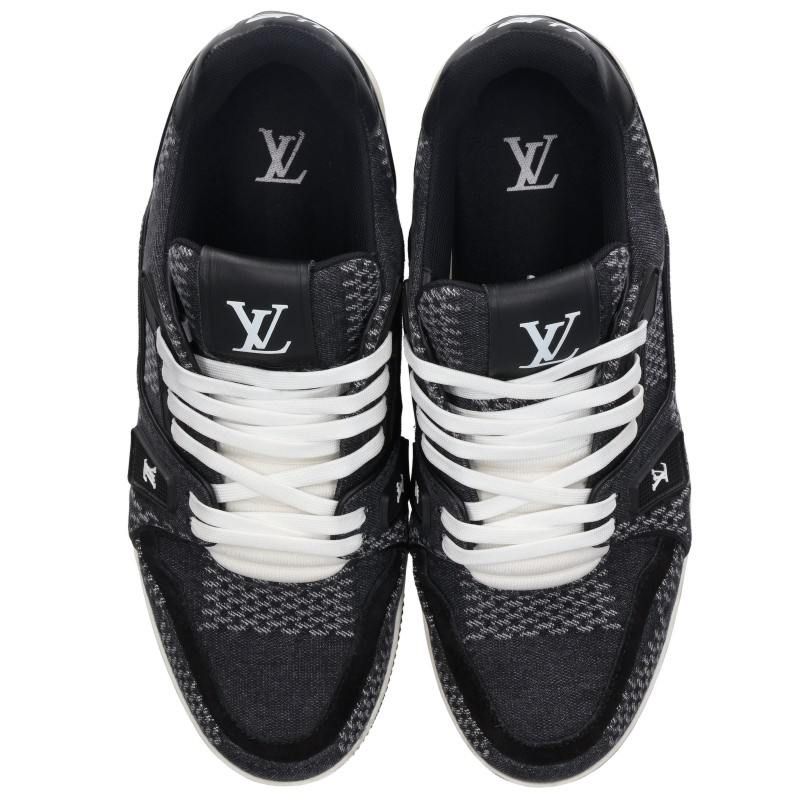 Louis Vuitton LV Trainer Monogram Low Cut Sneakers — view 4