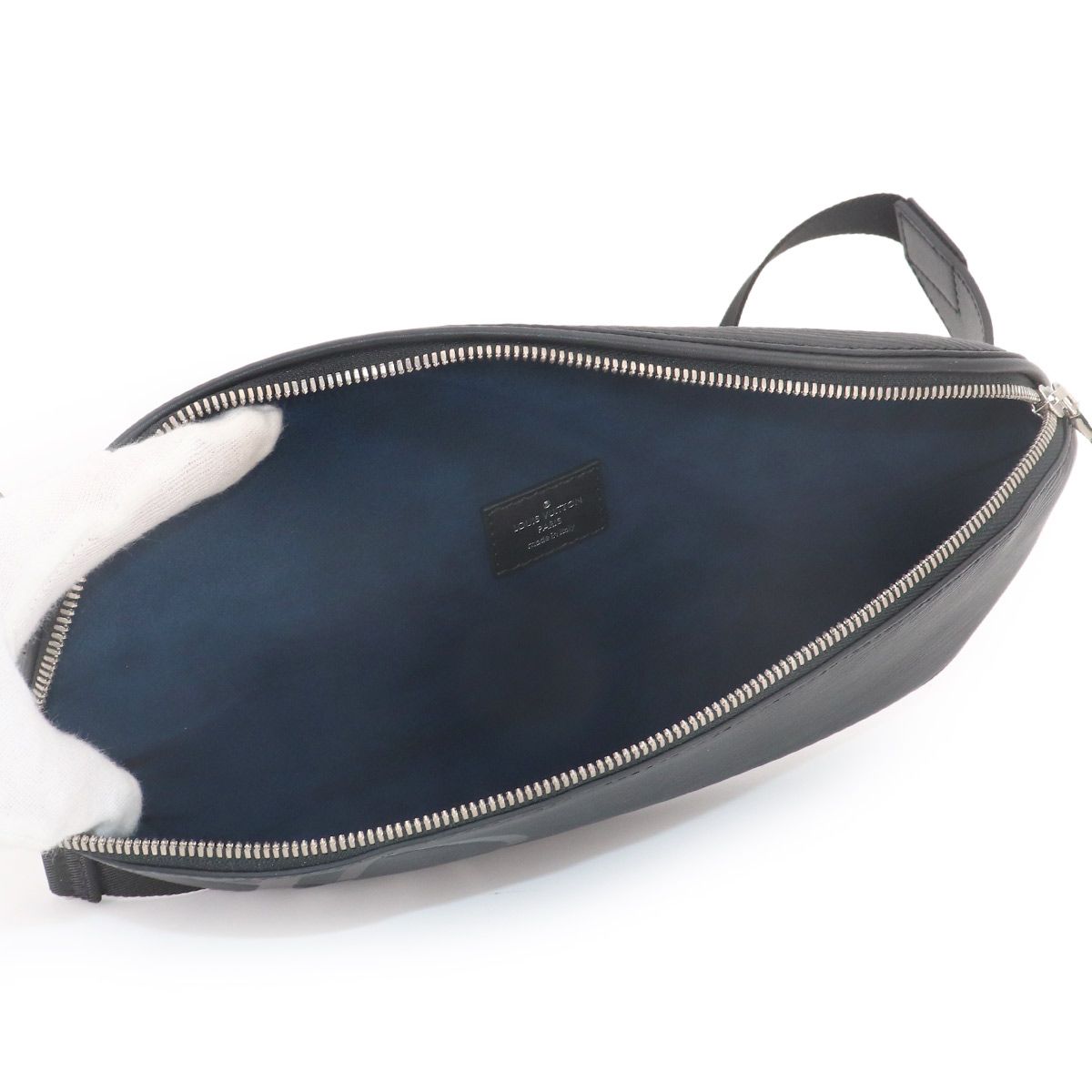 Louis Vuitton Epi LV Circle Bum Bag Leather Noir Silver — view 5