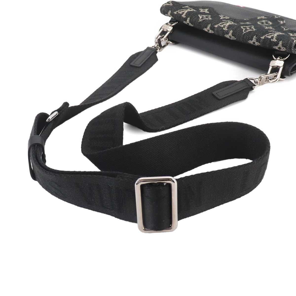 Louis Vuitton LV Squared Trio Pouch Shoulder Bag Monogram Drip Noir — view 5