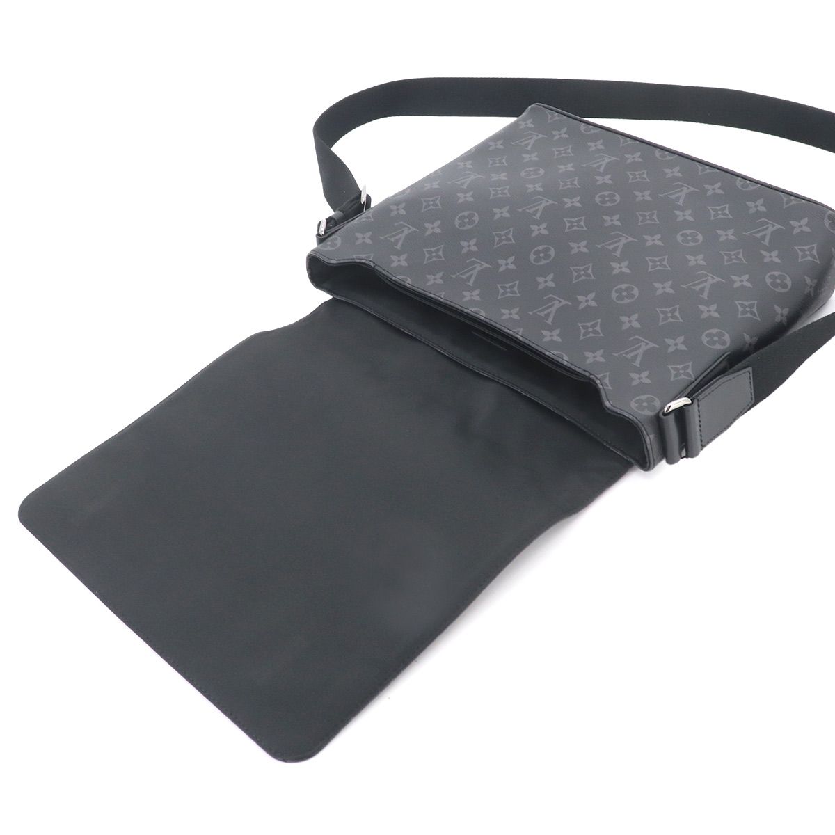 Louis Vuitton Monogram Eclipse District MM NM Shoulder Bag Black — view 8