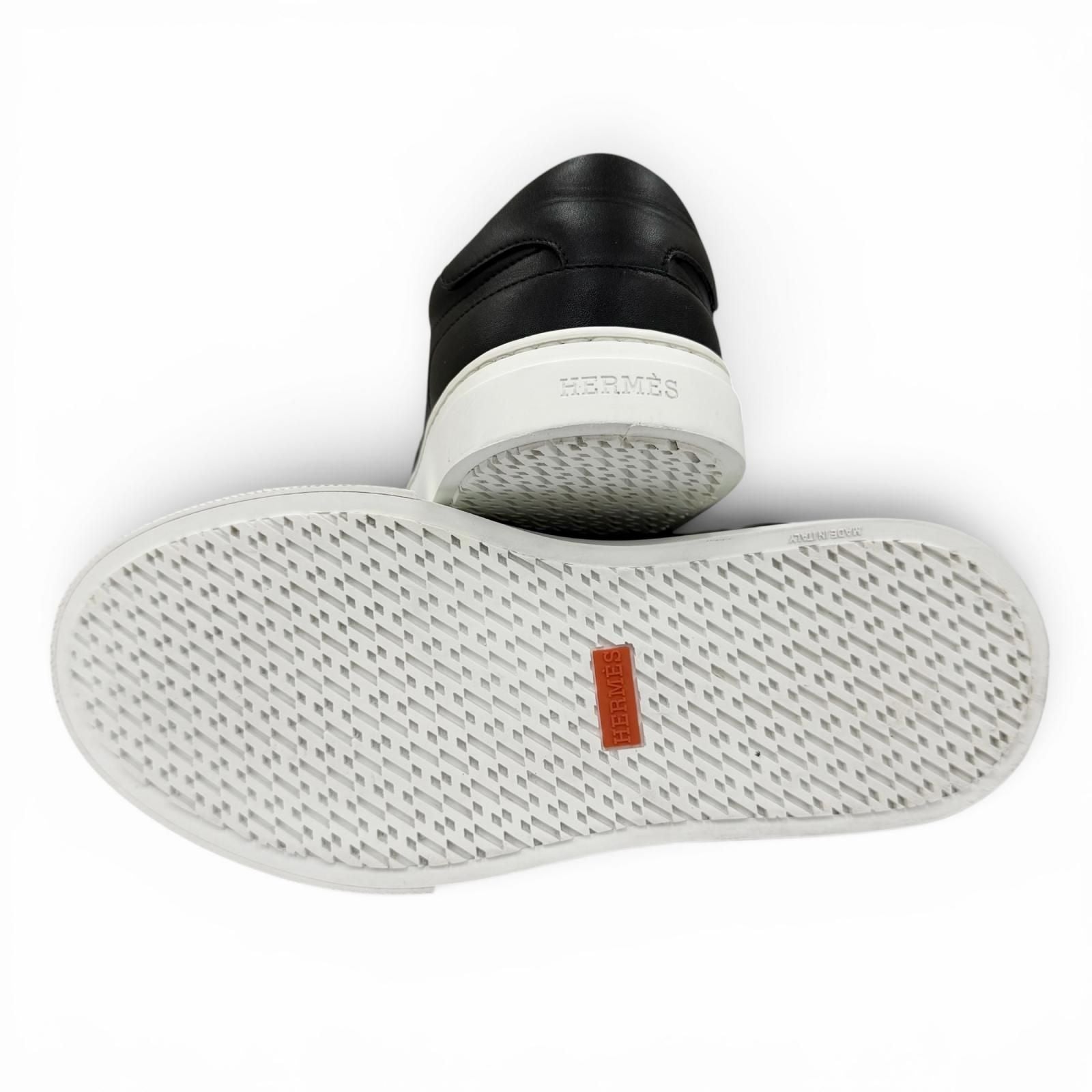 Hermes Day Silver Kelly Buckle Lace Up Leather Low Cut Sneakers Black — view 6