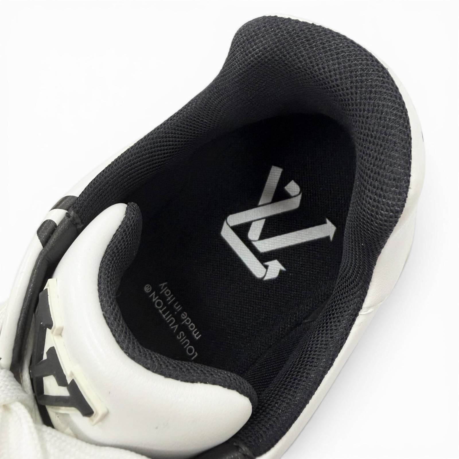 Louis Vuitton LV Trainer Line Leather LV Logo All Over Pattern Low Cut Sneakers — view 6