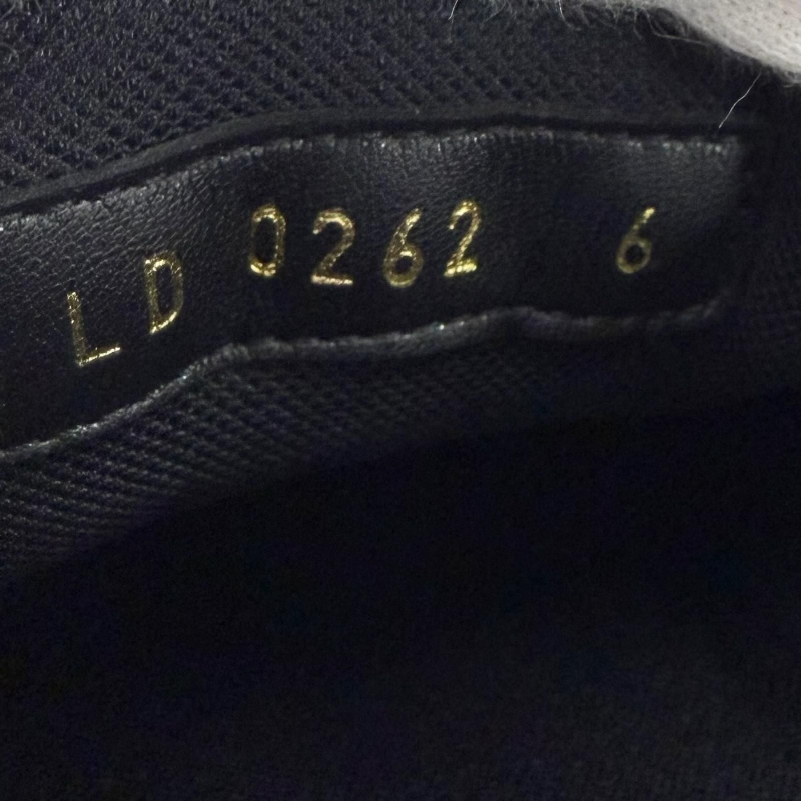 Louis Vuitton LV Trainer Line Leather LV Logo All Over Pattern Low Cut Sneakers — view 8