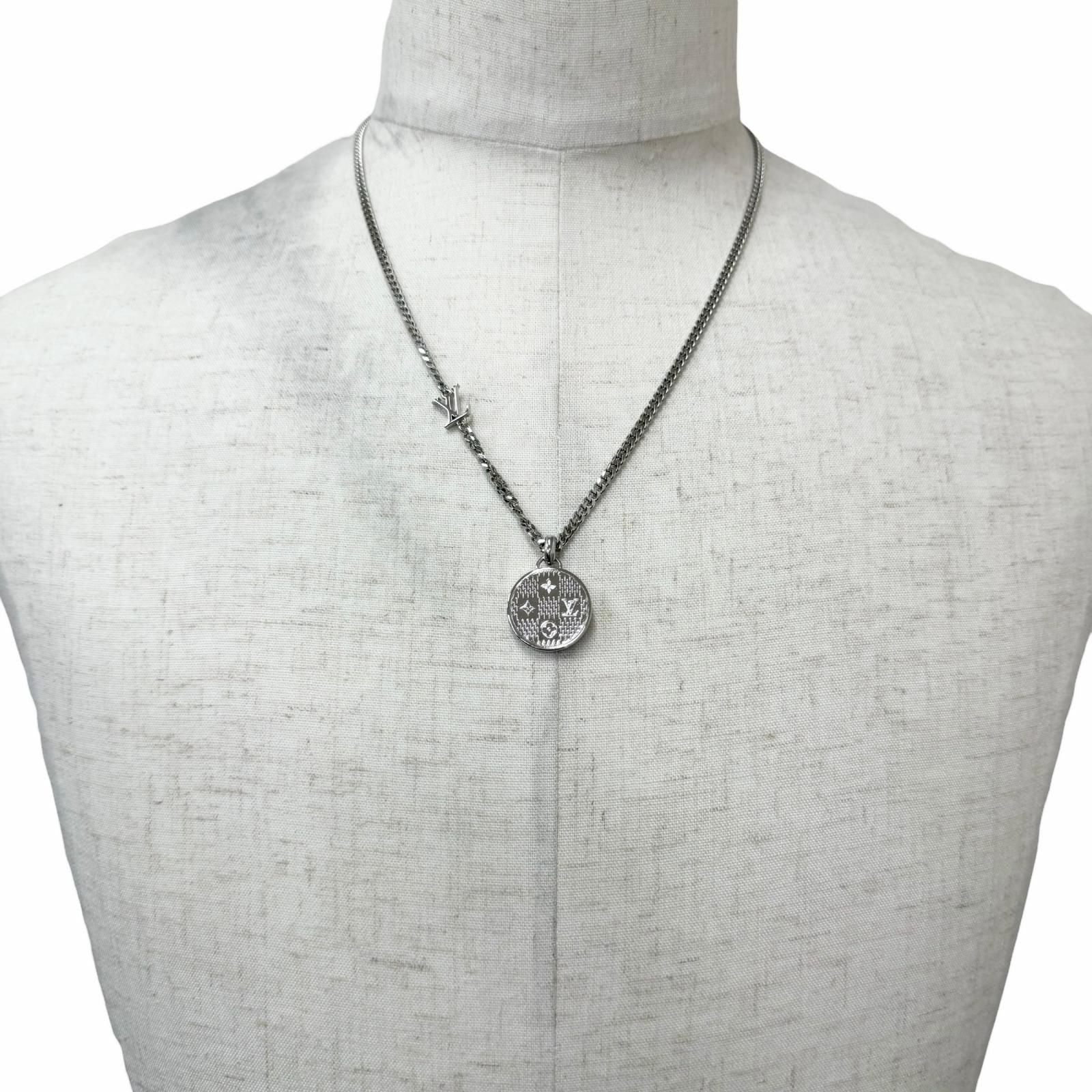 Louis Vuitton Pendant Damier Staple Necklace Silver — view 3