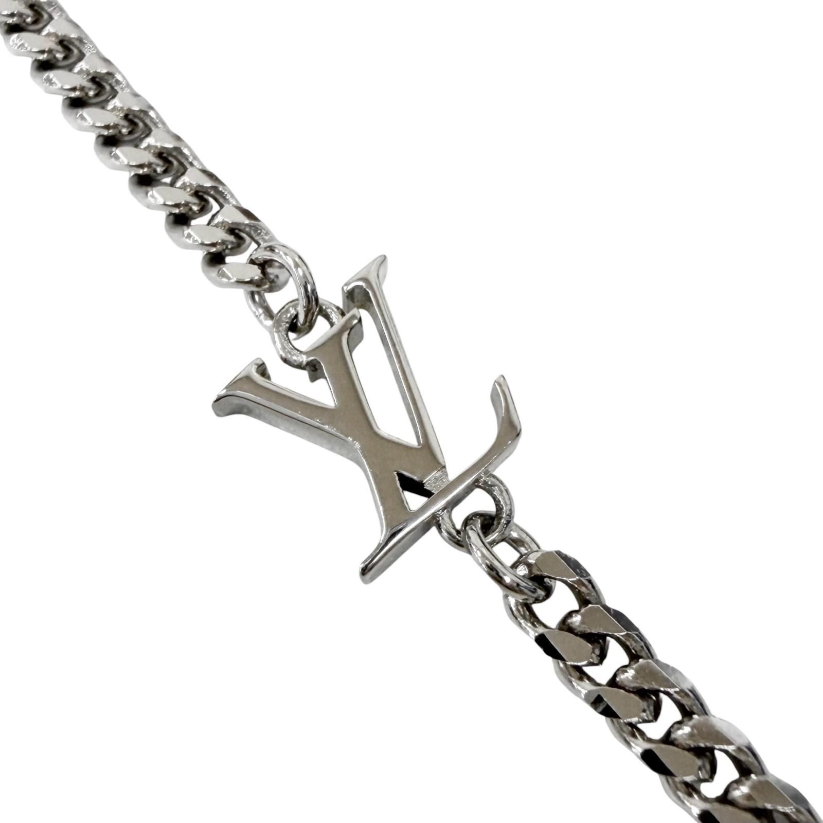 Louis Vuitton Pendant Damier Staple Necklace Silver — view 7