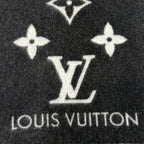 Louis Vuitton Scarf Reykjavik Cashmere Noir Monogram 170 45 cm — view 5