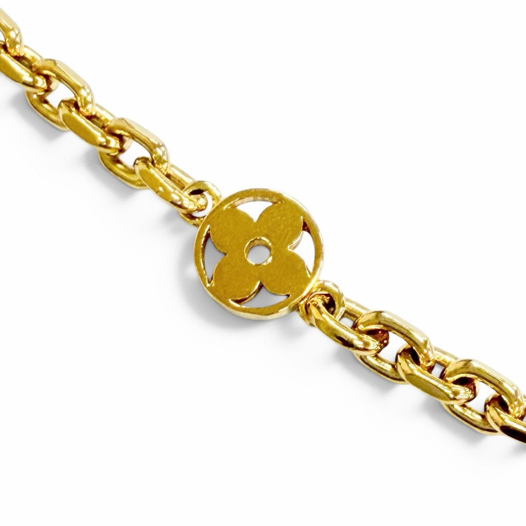 Louis Vuitton Chain LV Yours Monogram Flower Necklace Gold — view 6