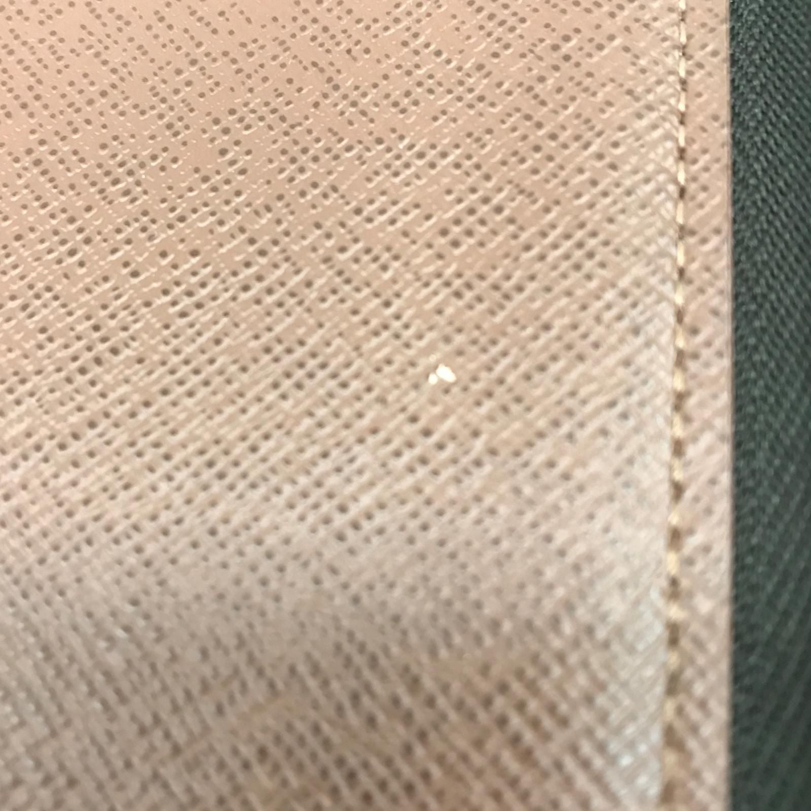 Louis Vuitton Wallet Zippy — view 8