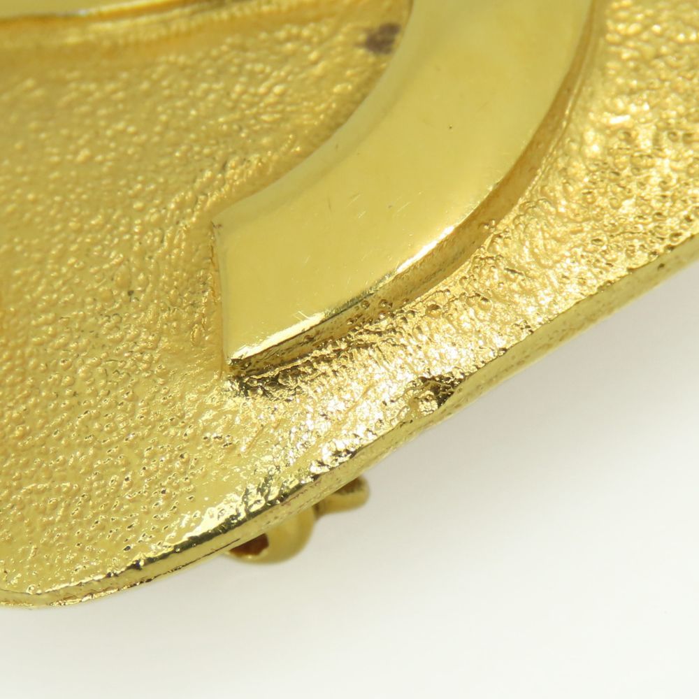 Chanel Brooch CC Logo Metal Gold 29 Diamond Plated — view 3