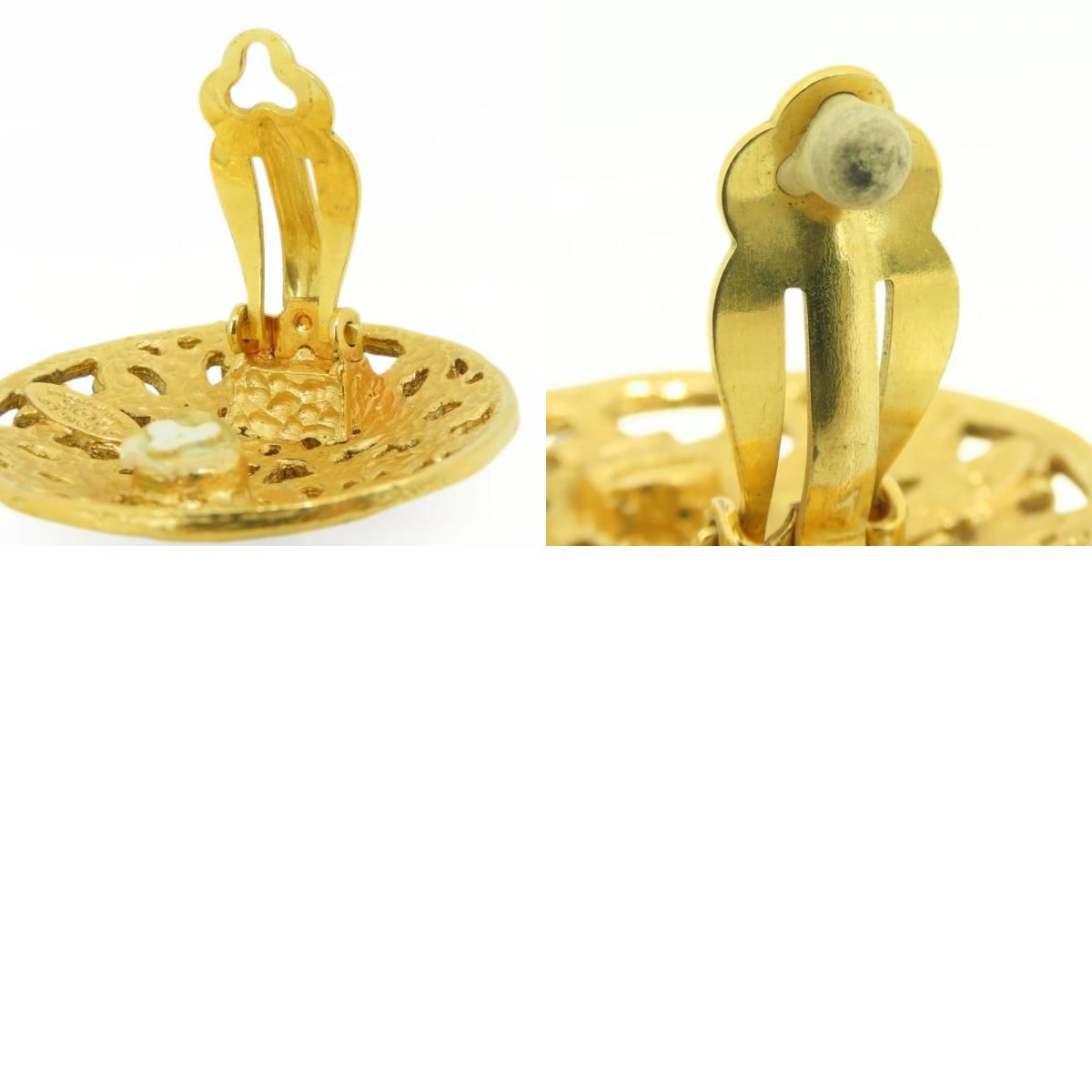 Chanel Earrings CC Logo Metal Gold Plated 26 — view 9