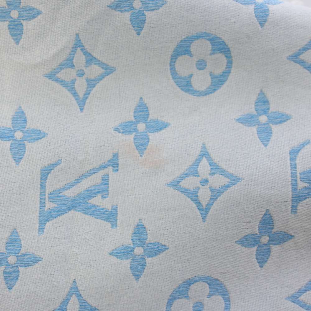 Louis Vuitton T-shirting Monogram Shawl All Over Pattern Silk Blue White Scarf — view 3