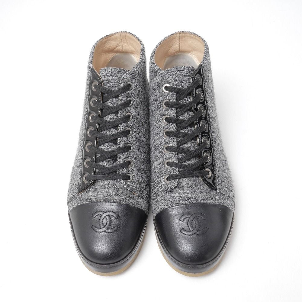 Chanel Sneakers 38 CC Logo Tweed Lambskin — view 4