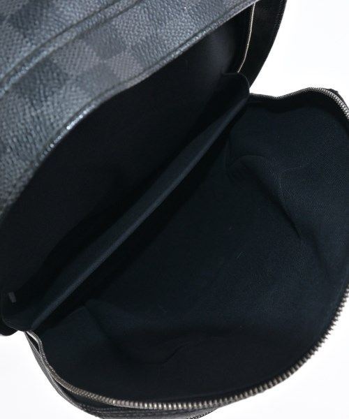Louis Vuitton Handbag Black — view 3
