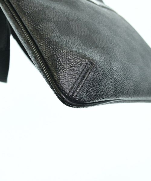 Louis Vuitton Shoulder — view 9
