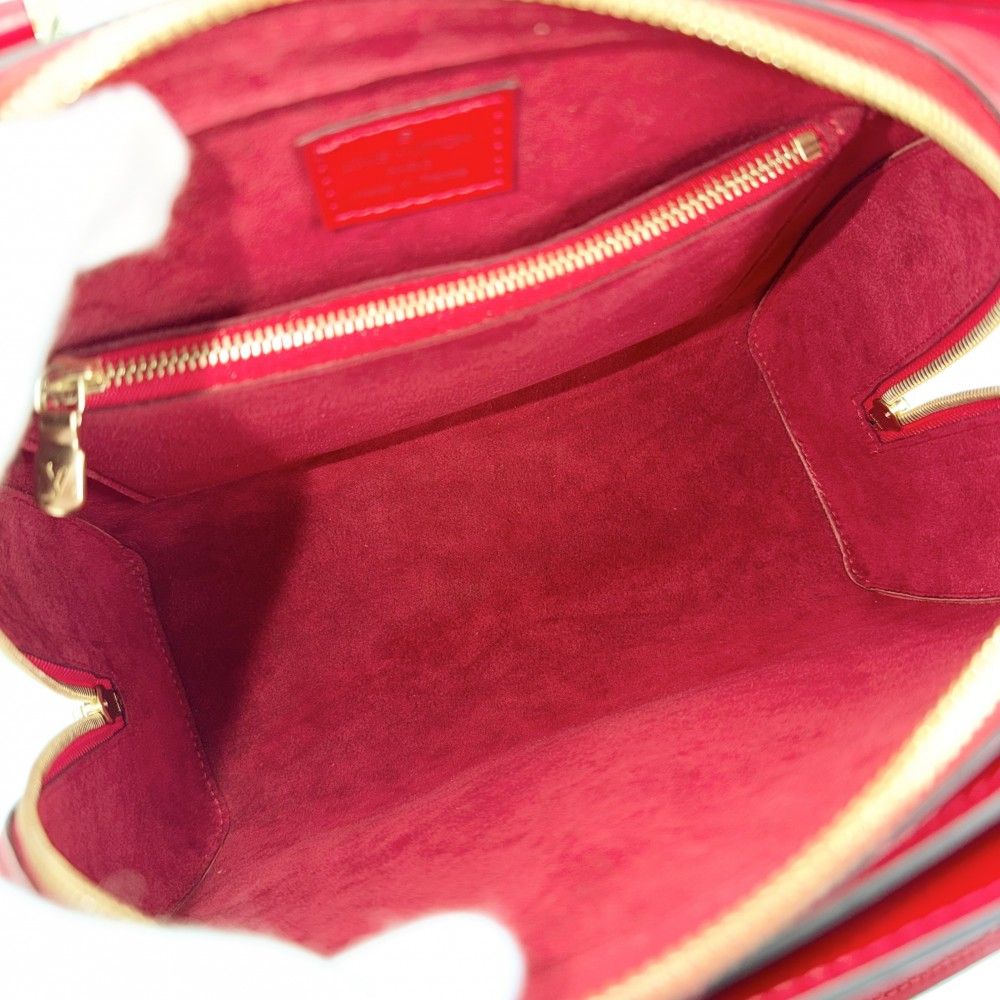 Louis Vuitton Handbag Epi Pont Neuf Red Gold — view 4