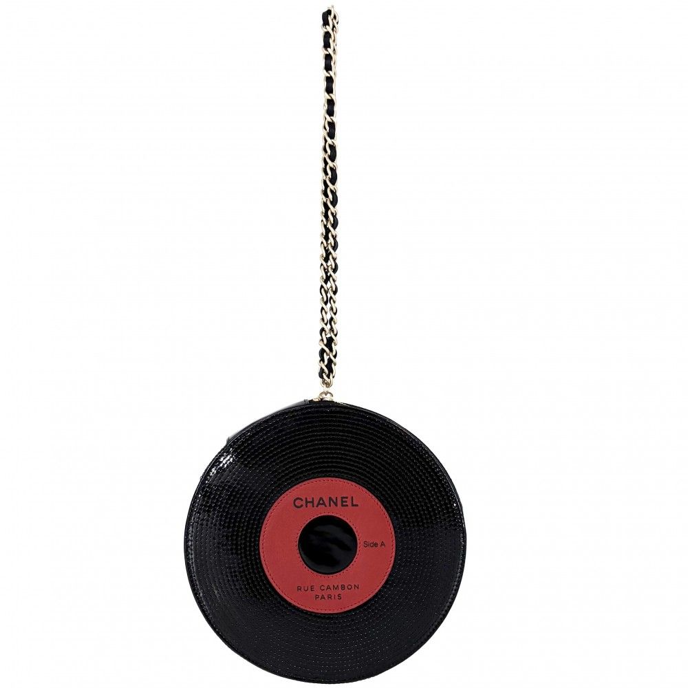 Chanel Clutch Record Chain Pouch Patent Leather Black Gold — view 3