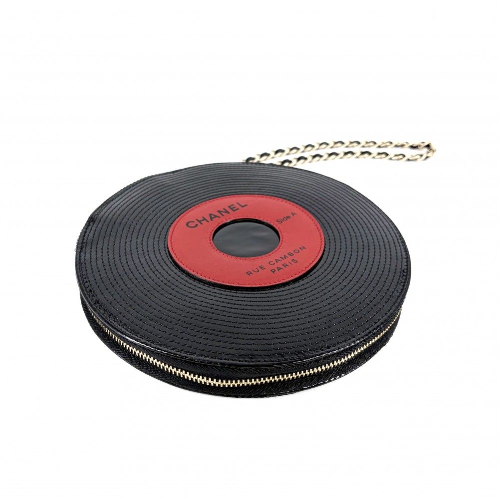 Chanel Clutch Record Chain Pouch Patent Leather Black Gold — view 4