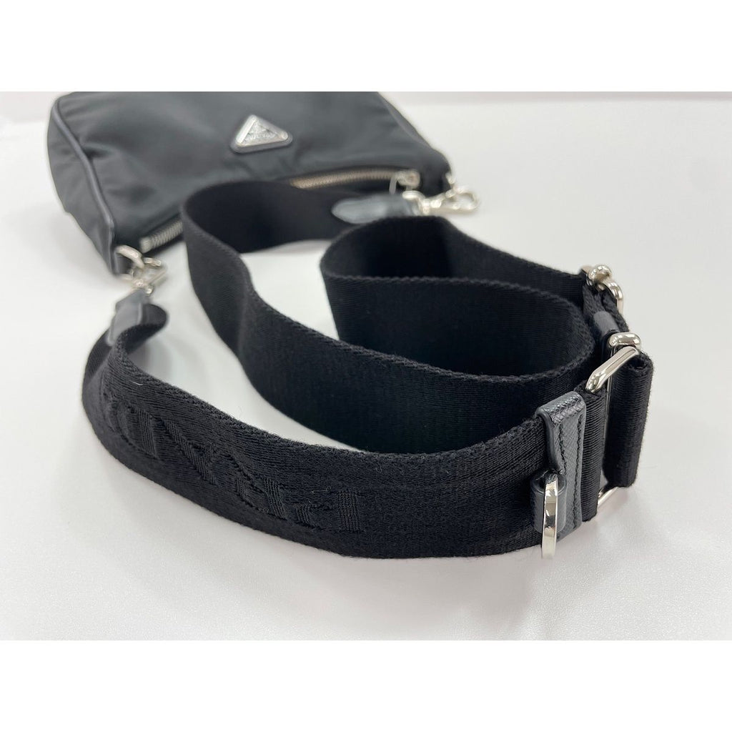 Prada Shoulder Bag Re Edition — view 9