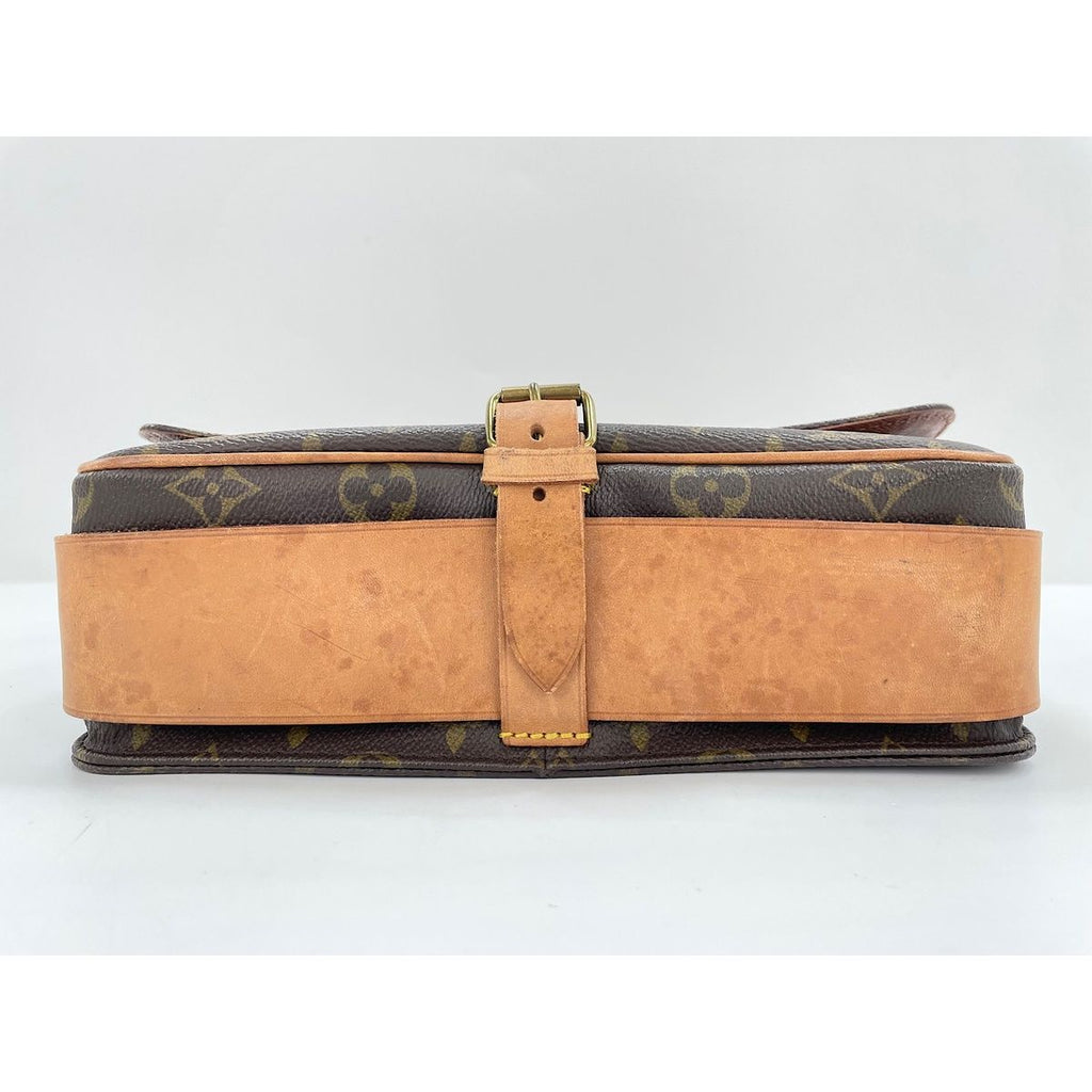 Louis Vuitton Shoulder Bag Cartouchiere GM — view 6