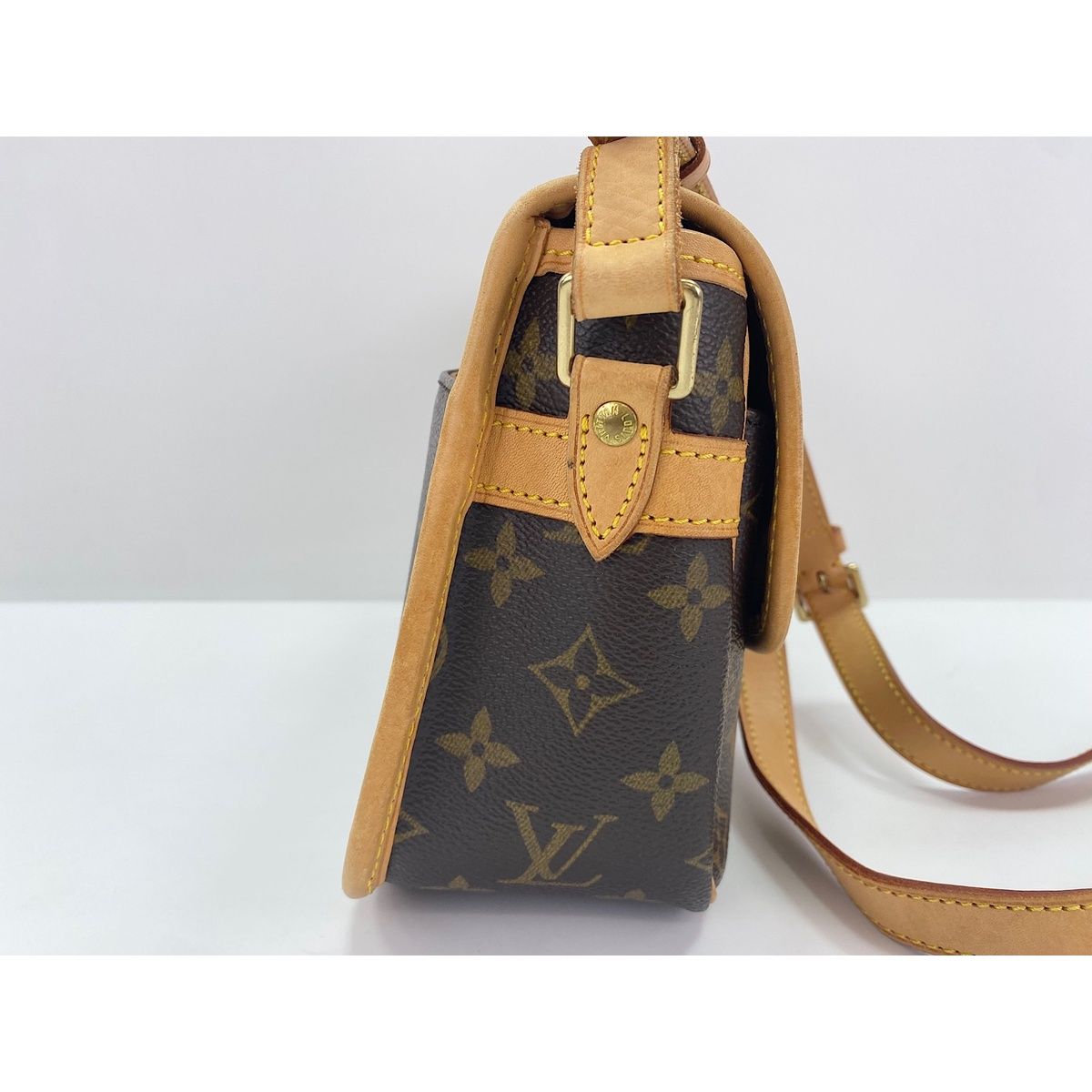 Louis Vuitton Shoulder Bag Sologne — view 5