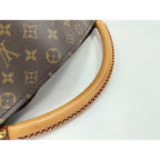 Louis Vuitton Shoulder Bag A-zi MM — view 9