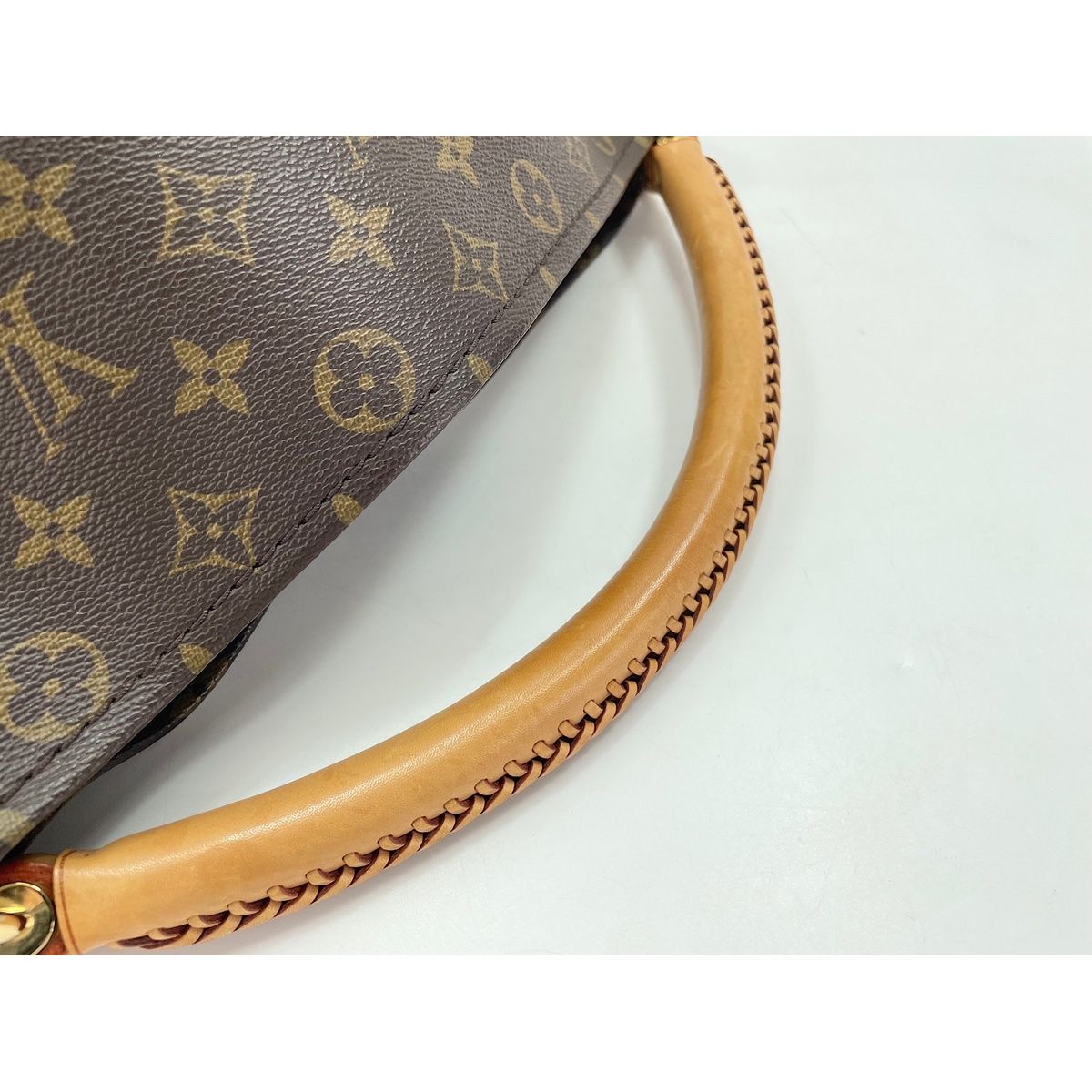 Louis Vuitton Shoulder Bag A-zi MM — view 9
