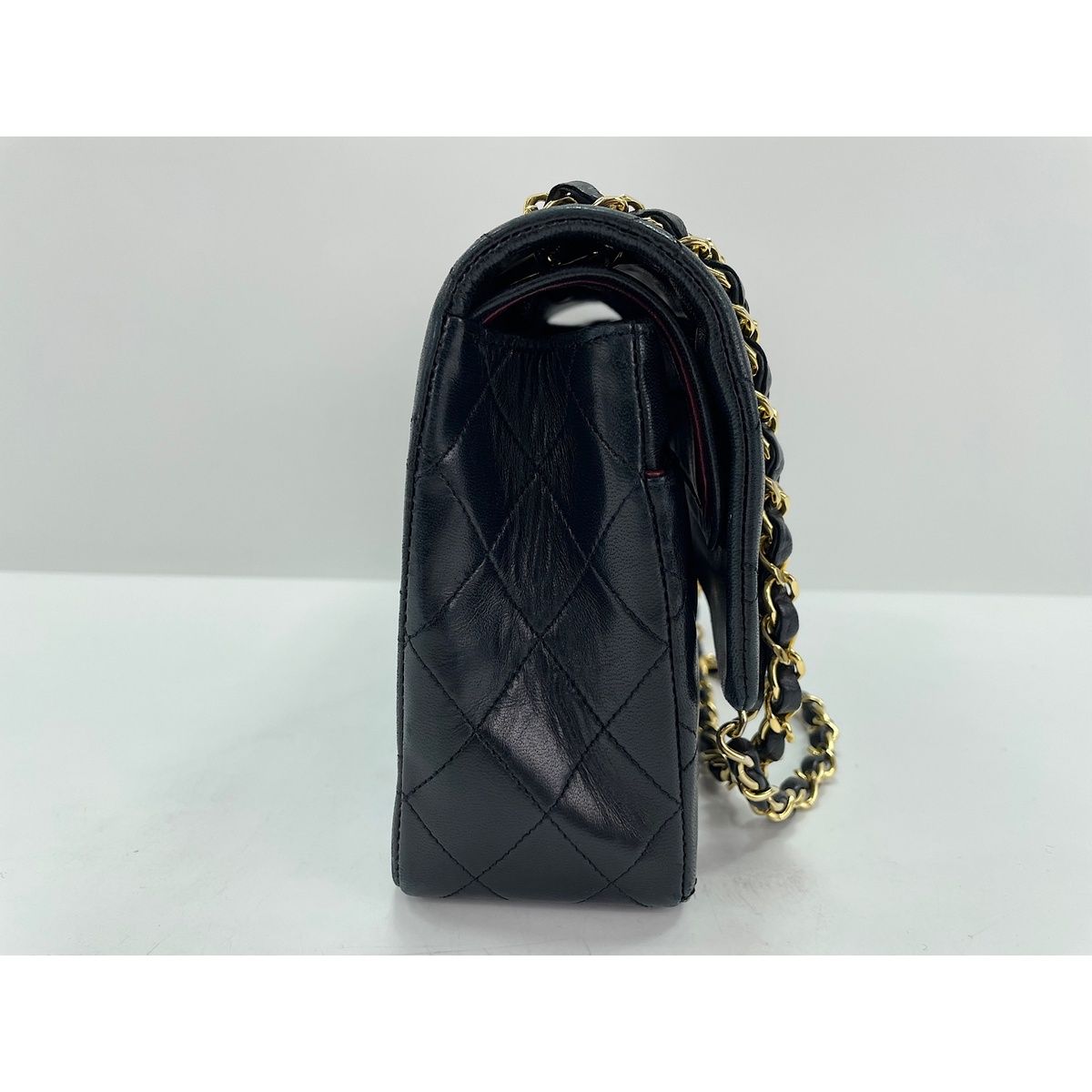 Chanel Shoulder Bag Quilted 25 — view 5