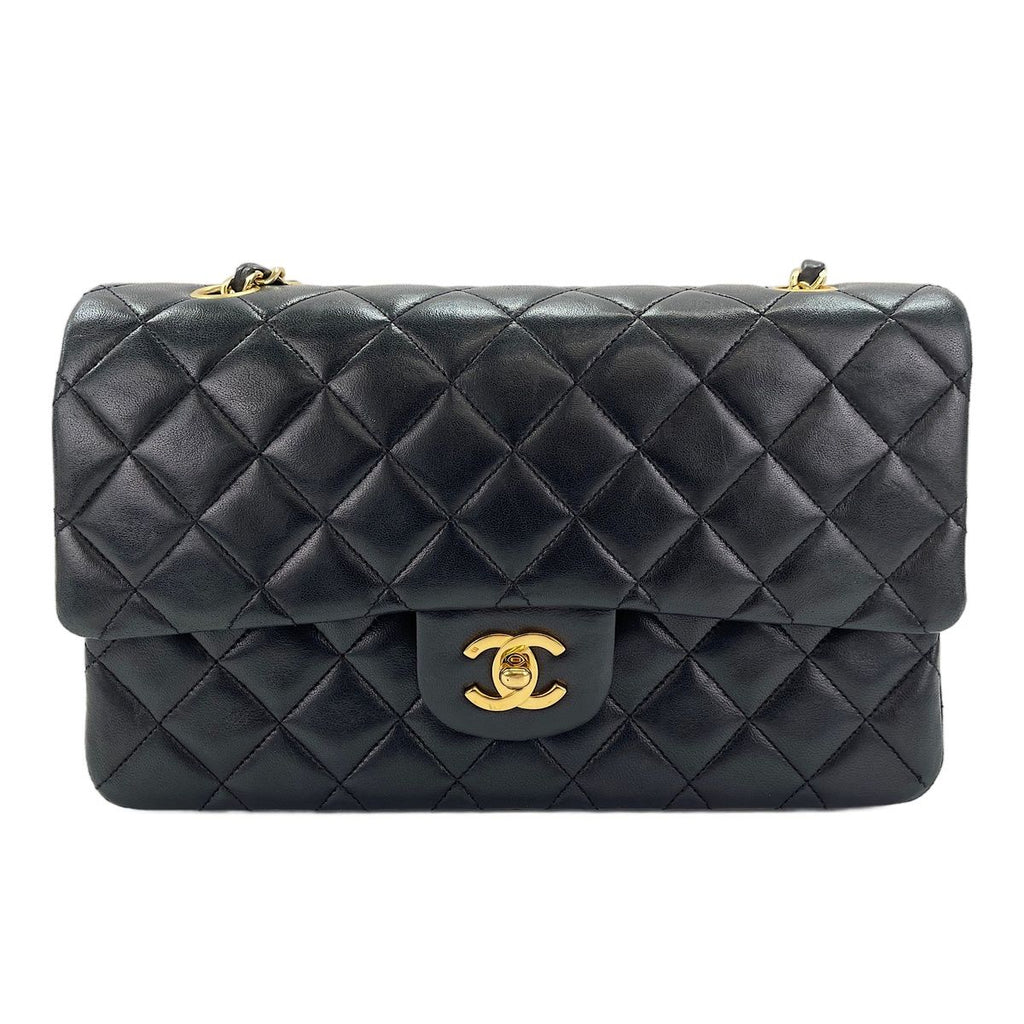 Chanel Shoulder Bag Quilted 25