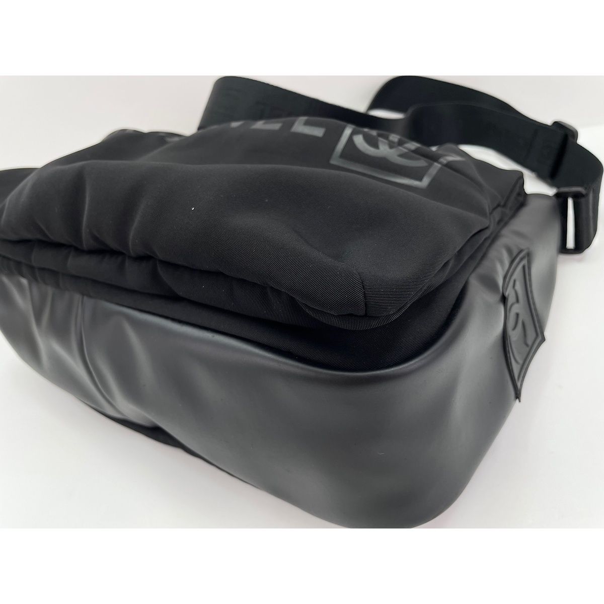 Chanel Shoulder Bag Sports Line — view 7