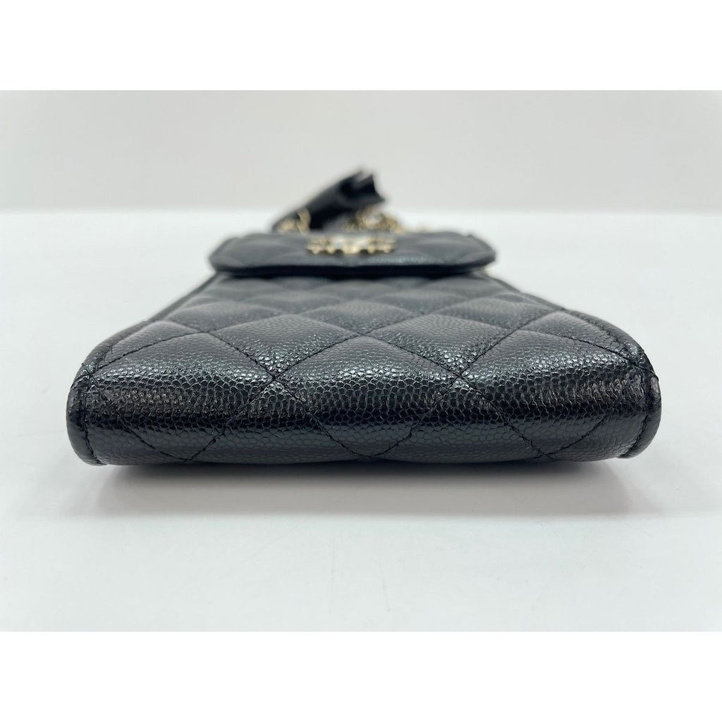 Chanel Shoulder Bag Quilted — view 7
