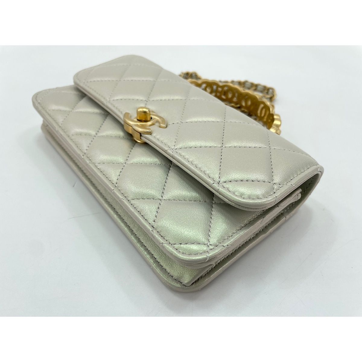 Chanel Handbag 2-Way Quilted — view 8