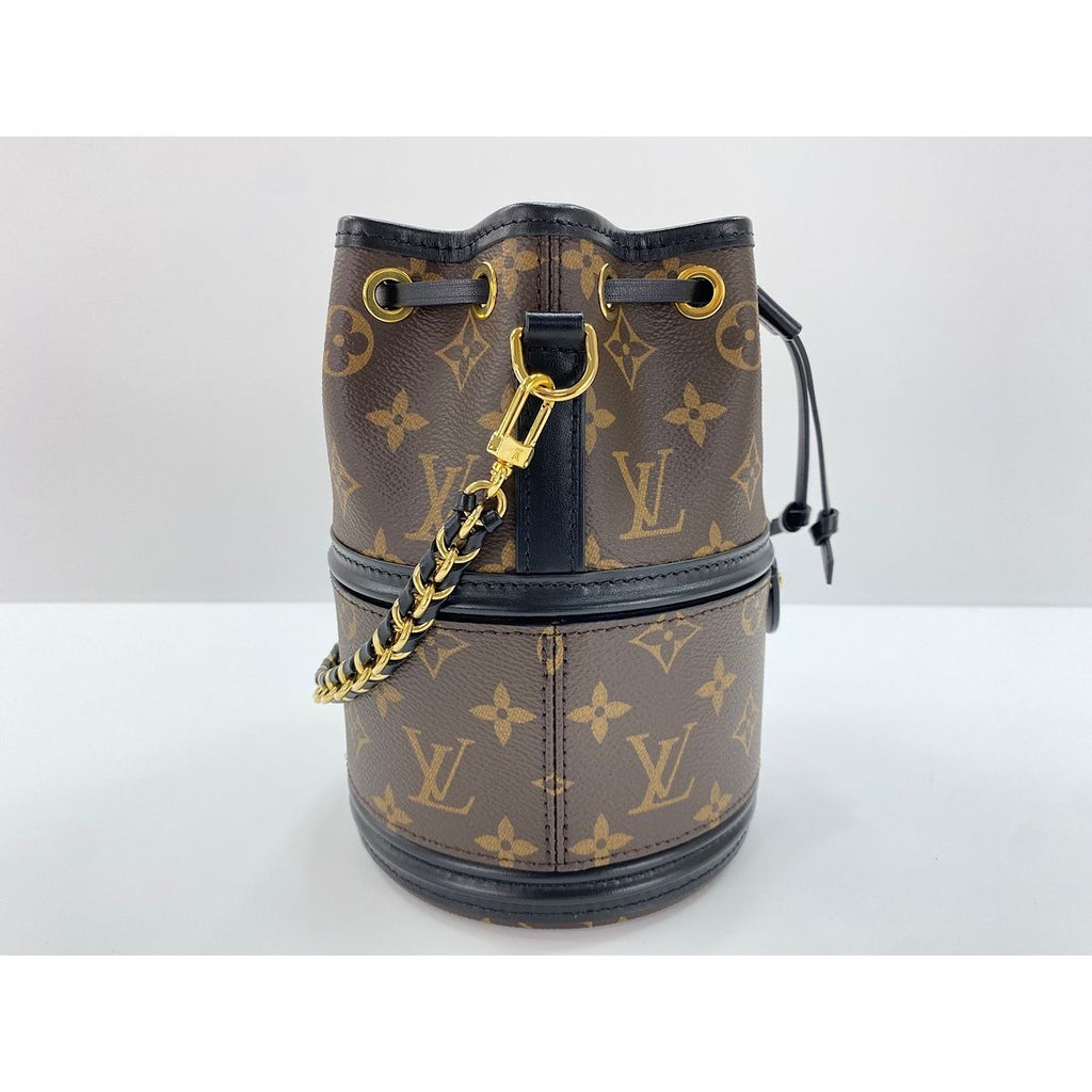 Louis Vuitton Shoulder Bag Kanoe — view 5
