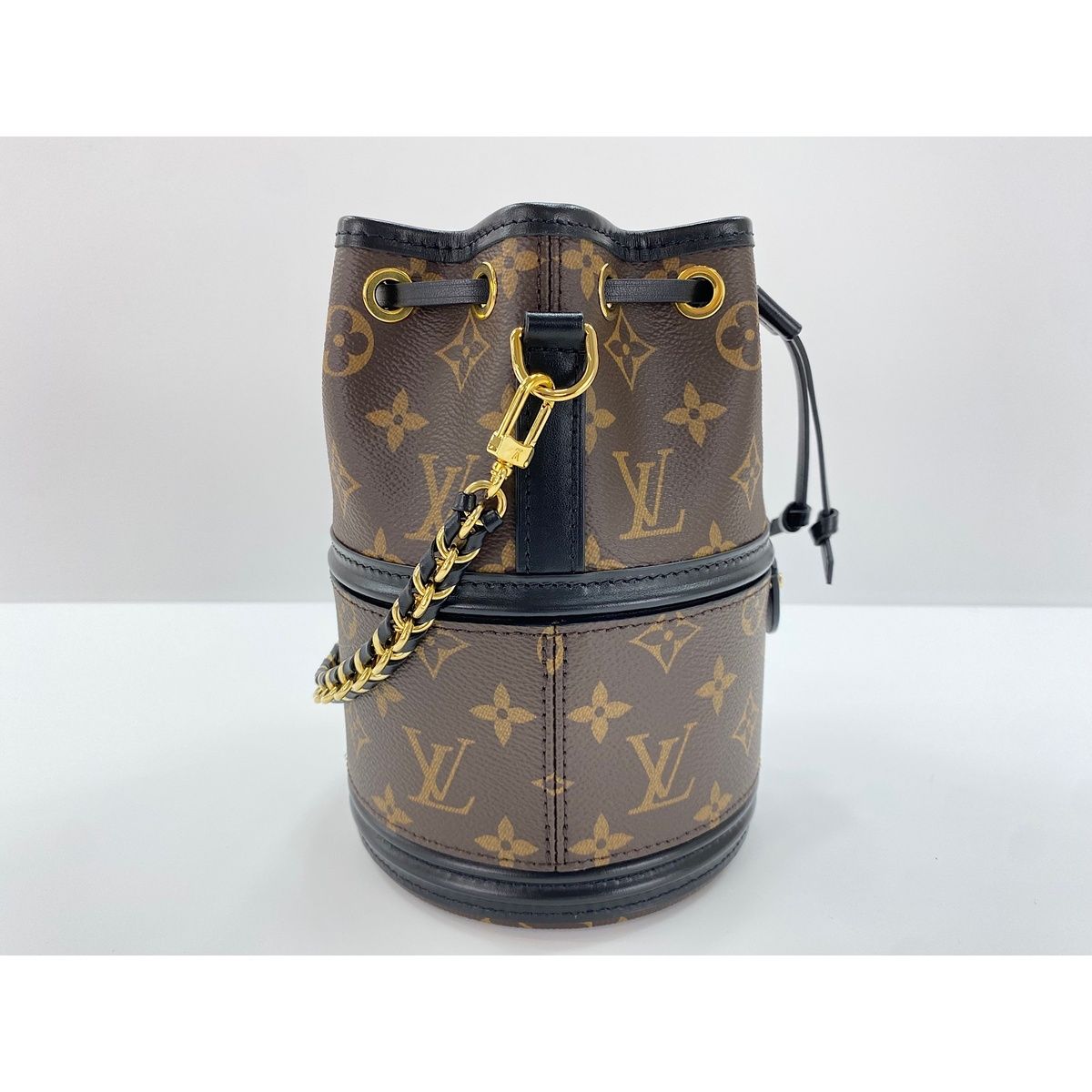 Louis Vuitton Shoulder Bag Kanoe — view 5