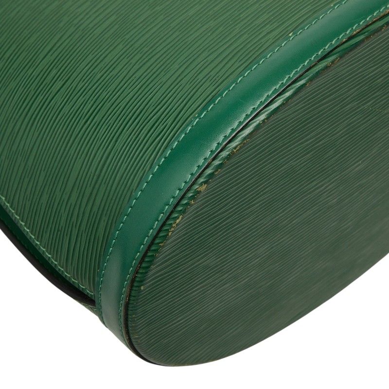 Louis Vuitton Epi Cluny Shoulder Bag Borneo Green Leather — view 8