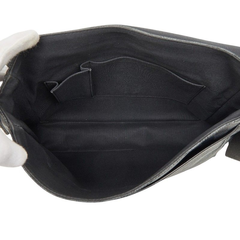 Louis Vuitton Damier Graphite Daniel MM Crossbody Shoulder Bag Black Leather — view 8