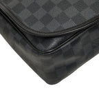 Louis Vuitton Damier Graphite Daniel MM Crossbody Shoulder Bag Black Leather — view 5