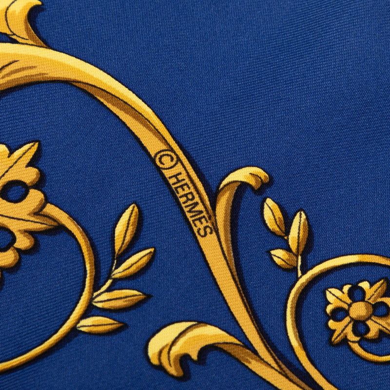 Hermes Carre 90 la Promenade de Longchamps Walk to Scarf Large Blue Multicolor — view 4