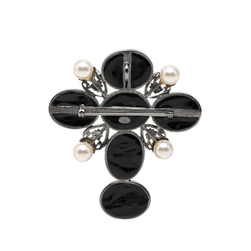 Chanel CC Logo Brooch 03 Black Silver Metal Faux Pearl Cles — view 2