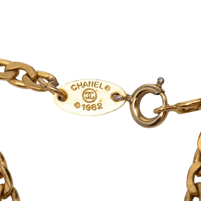 Chanel CC Logo Vintage Chain Pendant Gold Plated Rhinestone — view 5