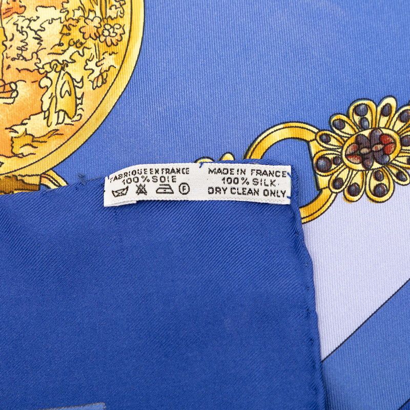 Hermes Carre 90 Parmi les Fleurs Je Compte les Heures Time Spent Among Flowers — view 9