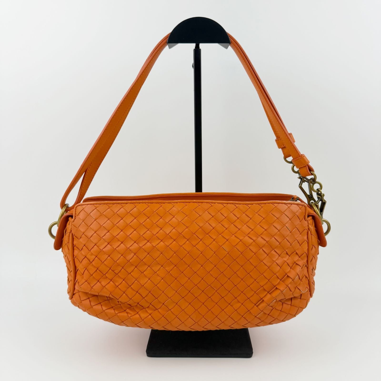 Bottega Veneta Intrecciato Shoulder Bag Leather Orange Gold Vintage — view 4