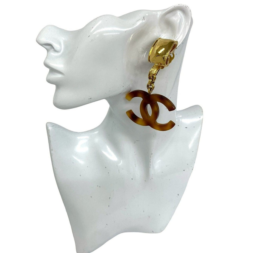 Chanel CC Logo Tortoiseshell Pattern Plastic Earrings Brown — view 2