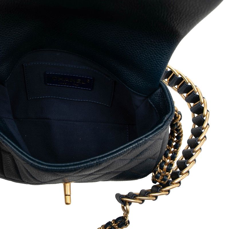 Chanel Quilted CC Logo Crossbody Chain Shoulder Bag Navy Caviar Leather — view 4