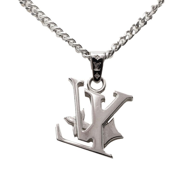 Louis Vuitton Monogram Low Chain Pendant Silver Metal — view 2