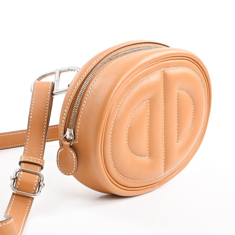 Hermes Shoulder Bag in the Loop Verso — view 2