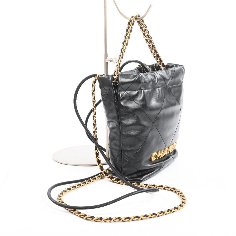 Chanel Shoulder Bag 22 Mini — view 2